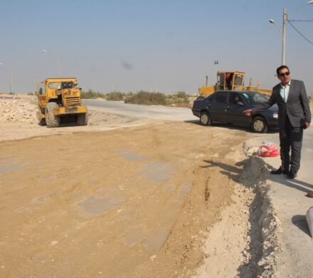 بازدید بخشدار دلوار از بهسازی ورودی روستای چاه تلخ شمالی